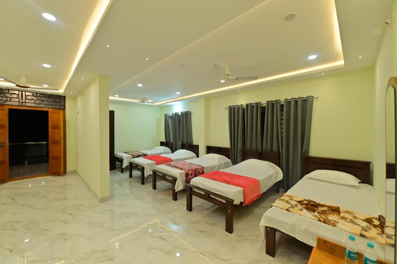 Gokula Homestay Subrahmanya Εξωτερικό φωτογραφία